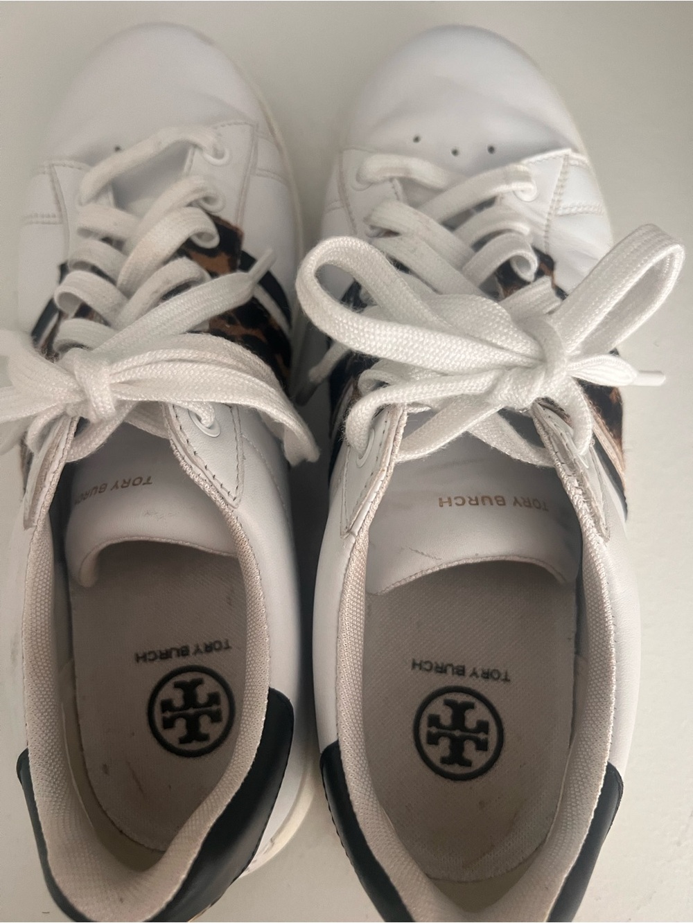 Authentic Tory Burch shoes w/ dust bag - Picture 6 of 12